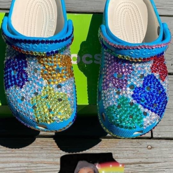 Crocs - Picture 2 of 2